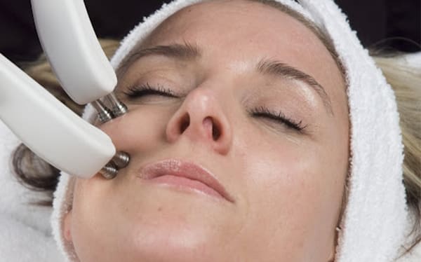 What to Expect During Your Facelift Procedure Recovery