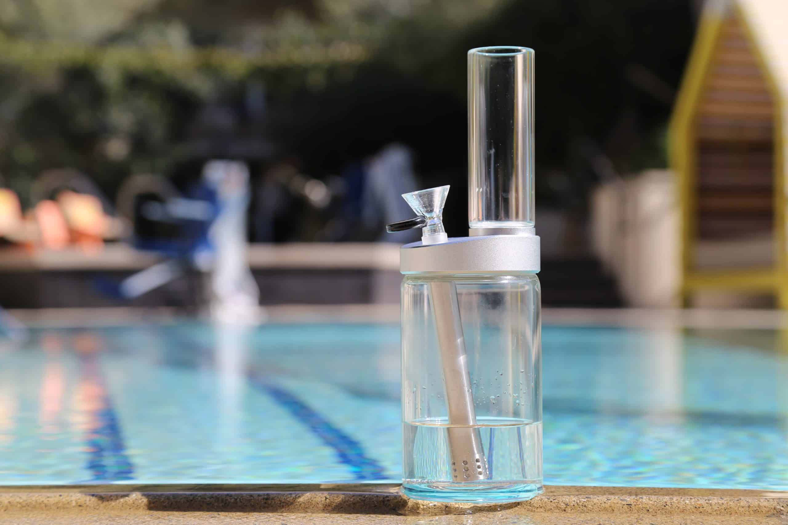 Perfect Puffing with a portable filtering solution—the Pro Pipe